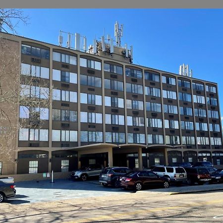 Condo Close To Stadium And Free Parking Knoxville Exteriör bild