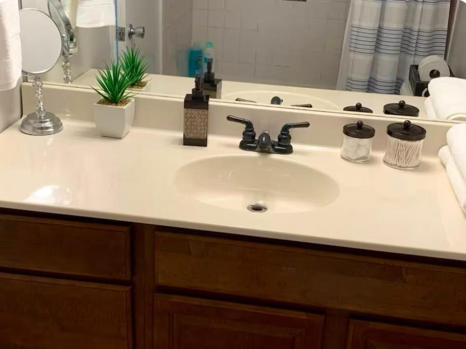Condo Close To Stadium And Free Parking Knoxville Exteriör bild
